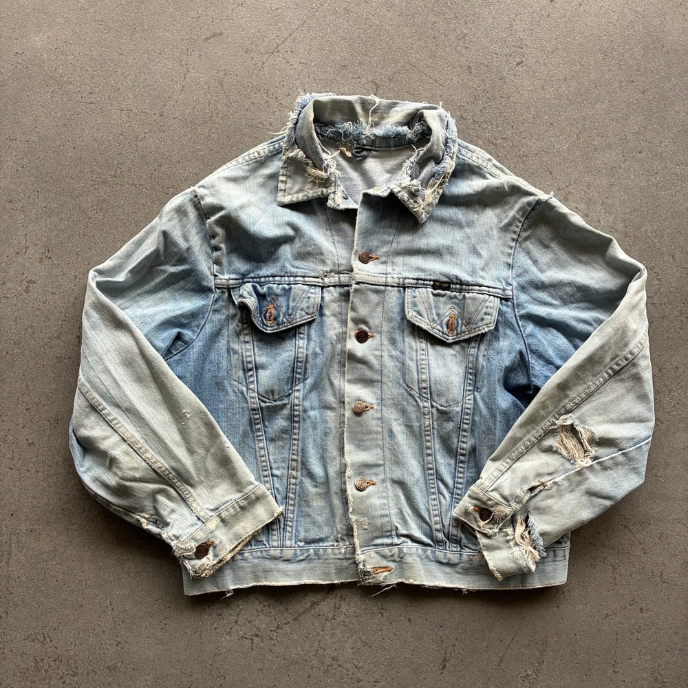Vintage 60s 70s Distressed Wrangler Thrashed Denim Jacket USA Made Size 46/Large